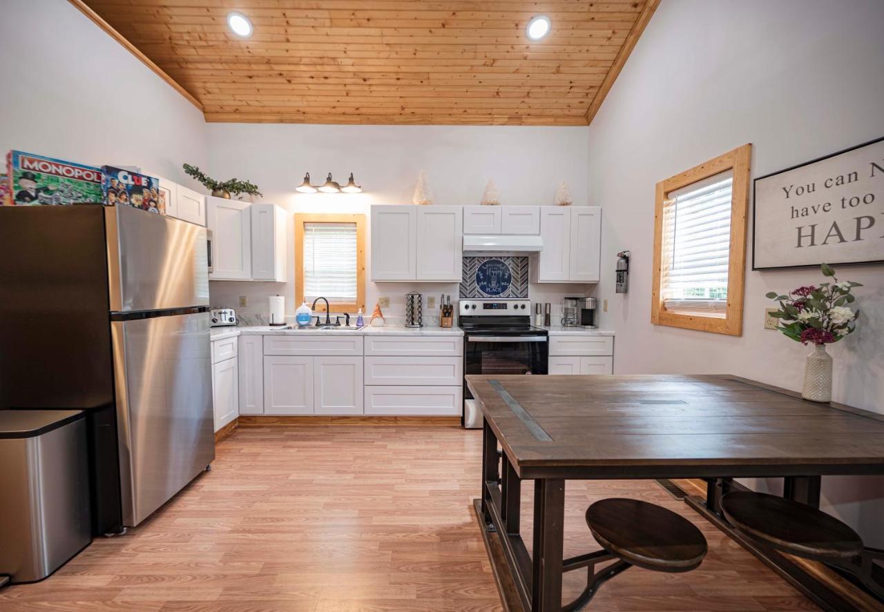 Light And Bright Cabin Close To Pates Ford Marina Smithville Esterno foto